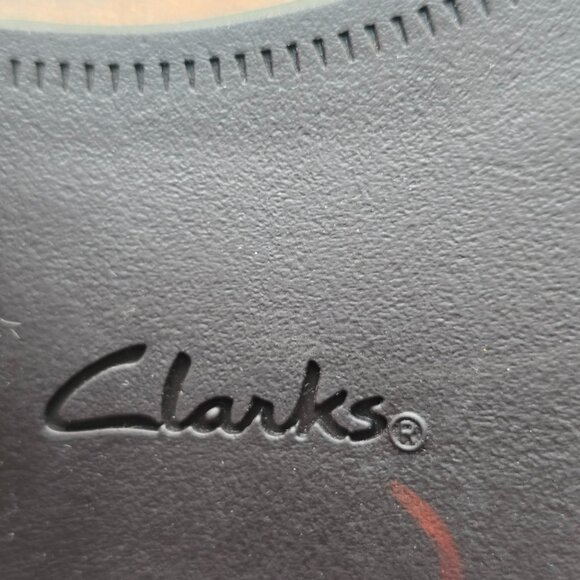 Clarks Ramie Brown Leather Ankle Boots 7.5M Side Zip Block Heel Booties - Picture 7 of 8